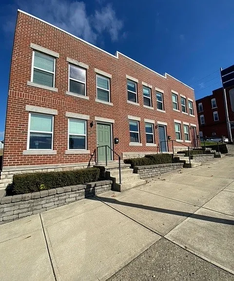 517 Wheeling Ave — Photo 4