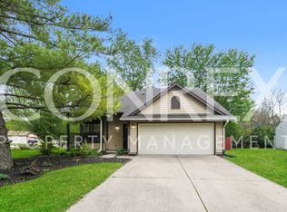 5673 Federalist Ct, Indianapolis, IN 46254