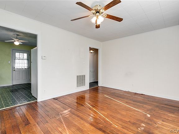5th image of 1024 Halsey Ln