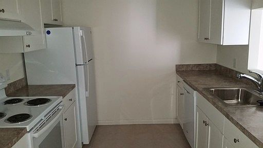 3rd image of 25 Dela Park Ln