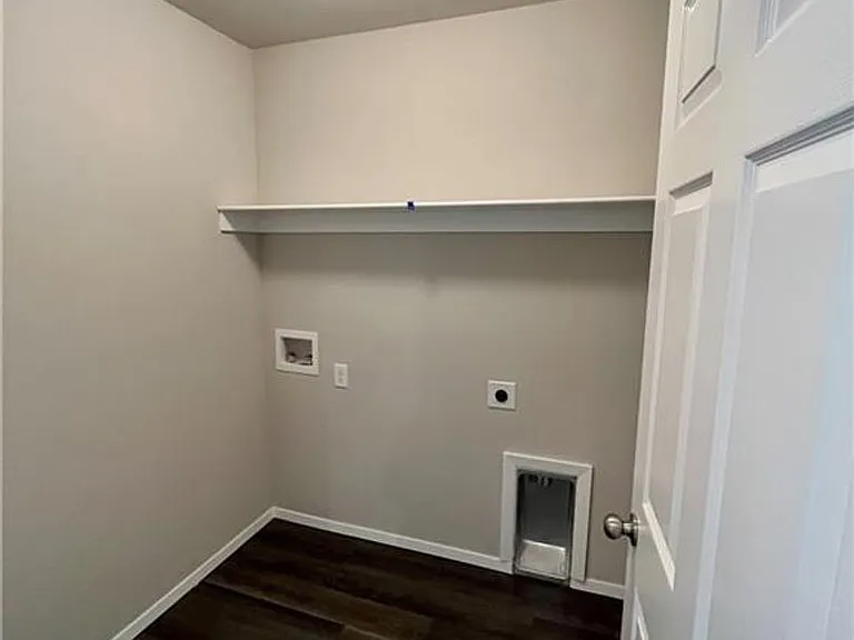 909 E Egret Rd — Photo 16