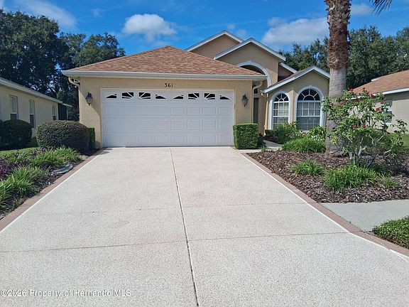 2nd image of 361 Greenwich Cir
