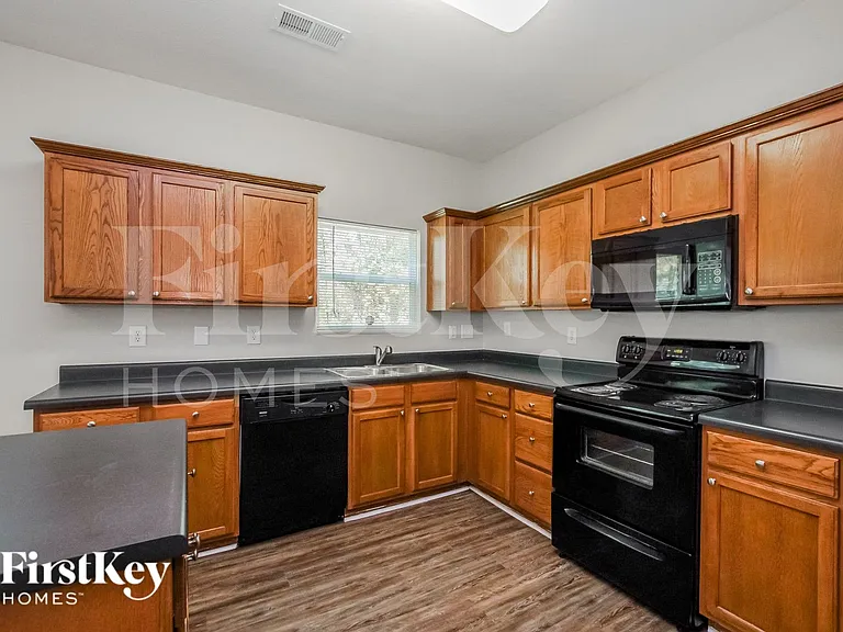 7003 Advocator Ln — Photo 7