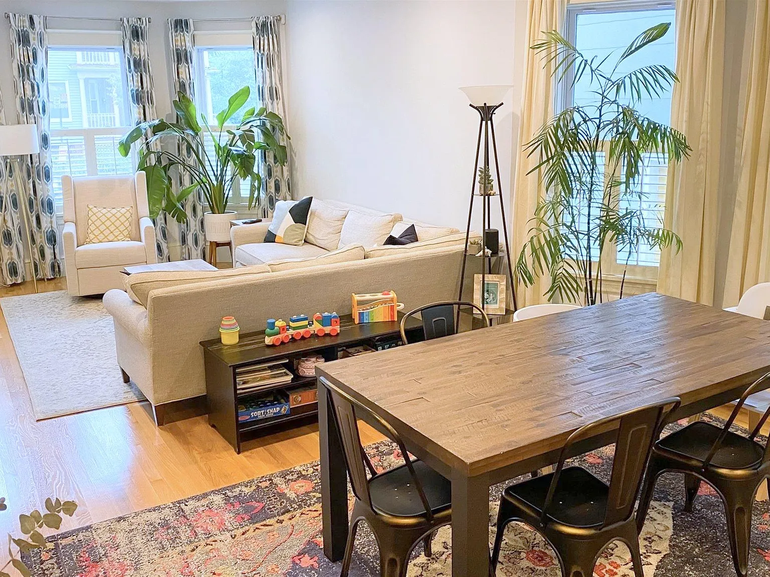 2 bed, 1500 sqft, $4,800 — Photo 4