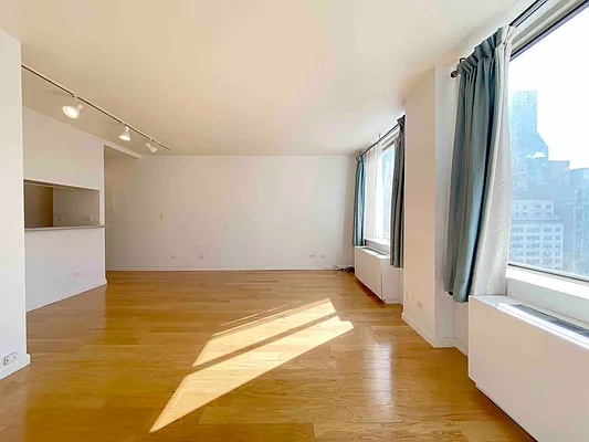 Rented by Level Group | media 16