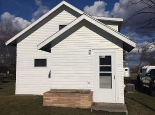 551 Milky Way St N, Cosmos, MN 56228