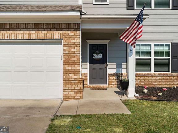 4th image of 6 Oak Ridge Ct NE