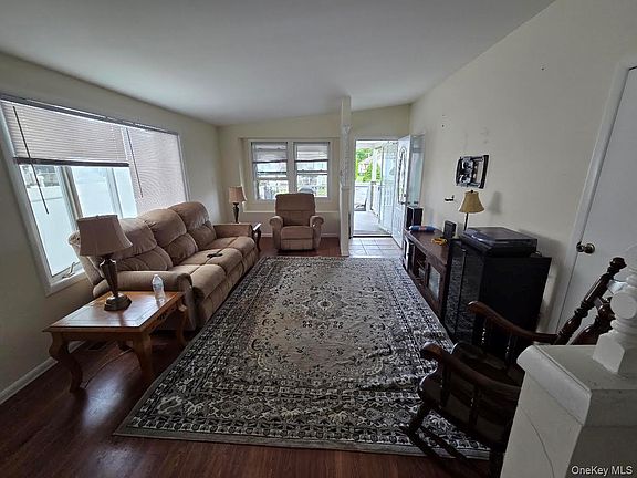 2nd image of 69 Dogwood Lane