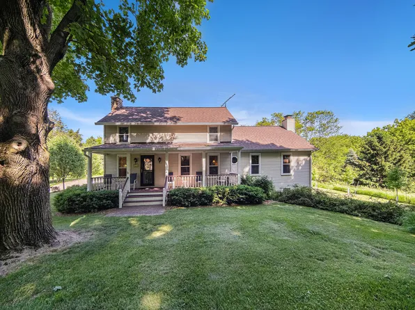 7447 Hashley Rd, Manchester, MI 48158