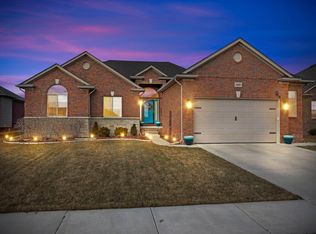 18401 Aqua Dr, Macomb, MI 48042