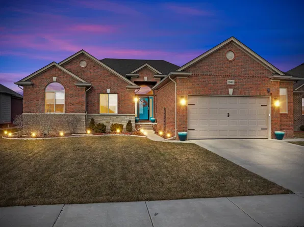 18401 Aqua Dr, Macomb, MI 48042