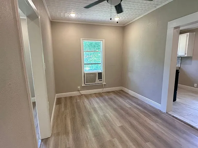 818 N 25th St — Photo 5