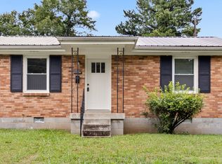 1405 Daniel St, Clarksville, TN 37040