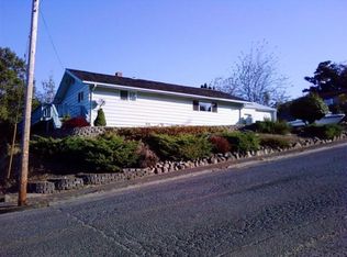 331 B St, Myrtle Point, OR 97458