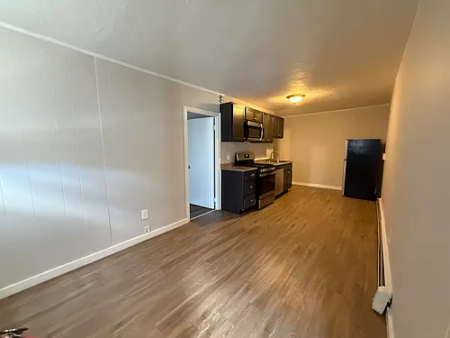 2 Woodlawn St #2 Photo 1