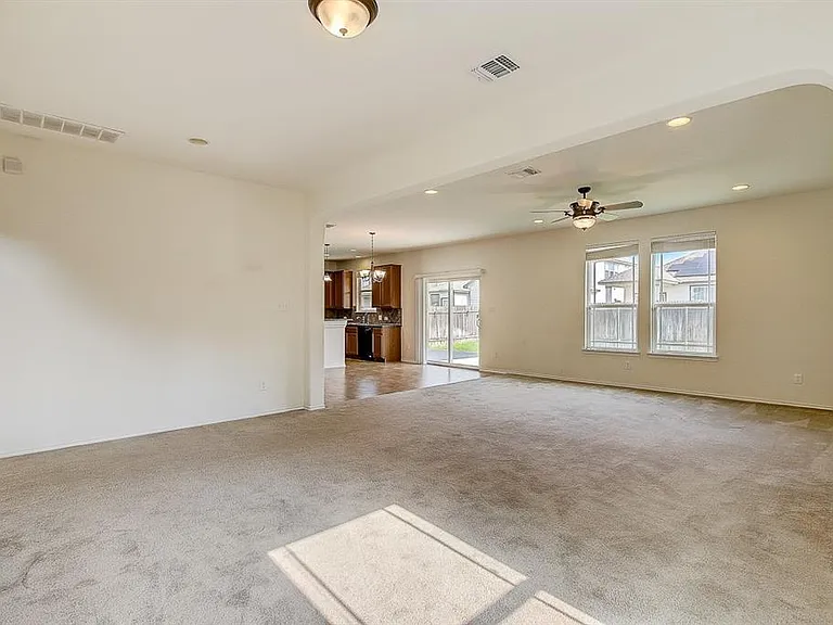 5912 Sardinia Dr — Photo 32