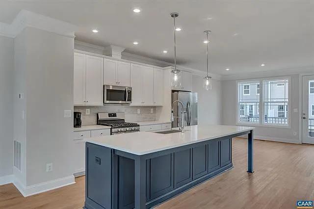 3189 Acadia Dr — Photo 23