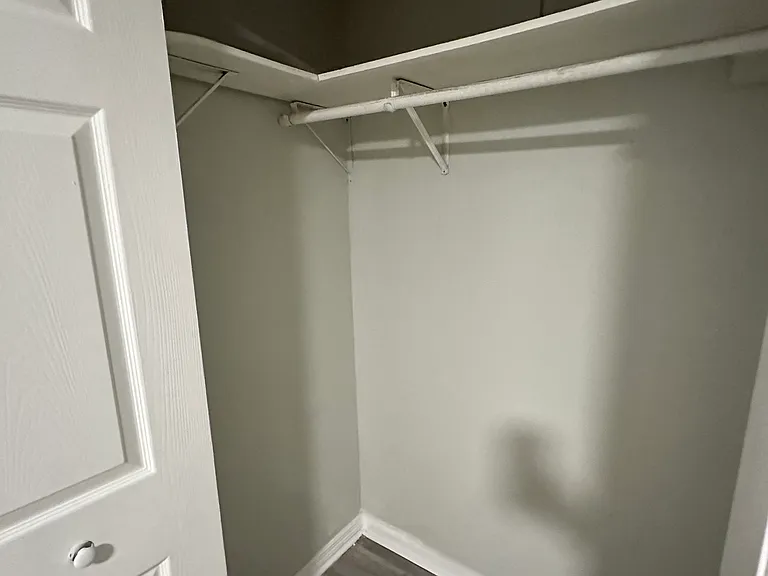 218 Bowers St #1F — Photo 10