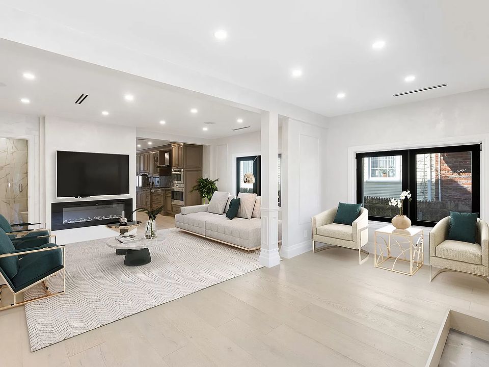 1st image of 3842 Neptune Ave