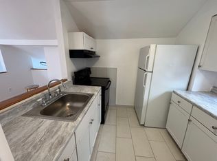 185 Union St APT 3, Poughkeepsie, NY 12601