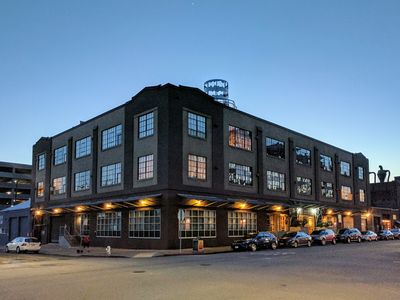 255 3rd St APT 305, Oakland, CA, 94607
