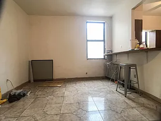 Rented by Realty 2000 Corp