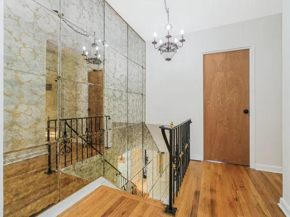 8884 17th Avenue image 17 of 31