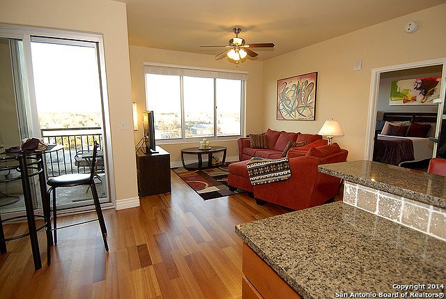 1st image of 215 CENTER #1004