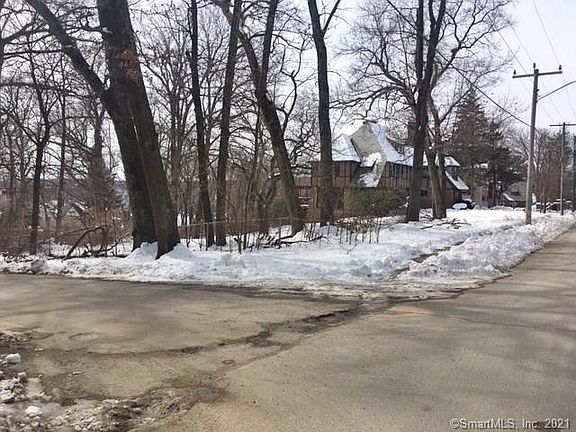 2nd image of 00 Woodlawn Ter