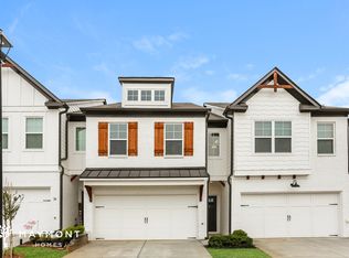80 Auburn Hill Dr, Auburn, GA 30011