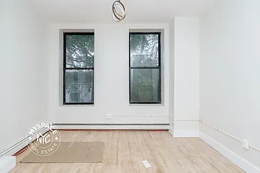 Rented by MySpaceNYC