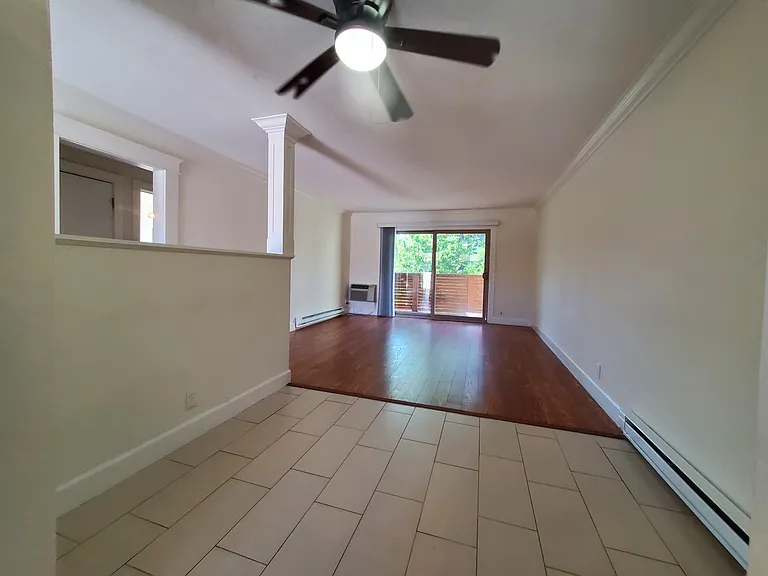 Manzanita Apartments — Photo 24