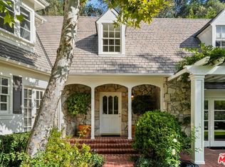 10521 Rocca Pl, Los Angeles, CA 90077