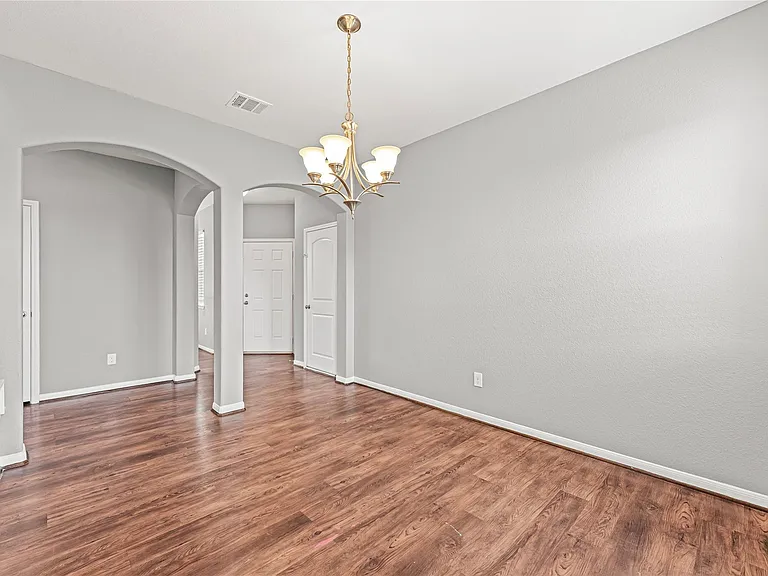 8946 Westfield Glen Ct — Photo 3
