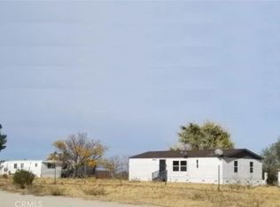 4734 Luna Rd #B & A, Phelan, CA 92371