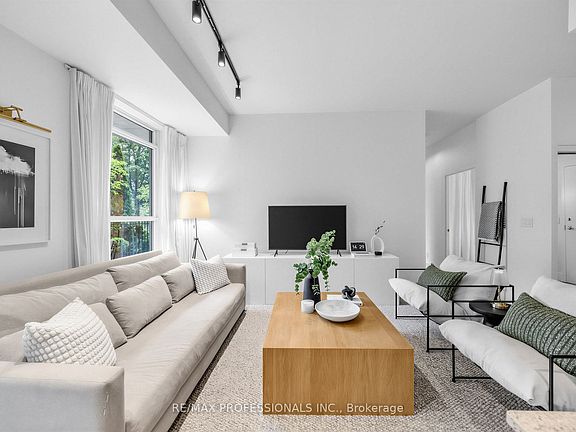 2nd image of 155 Legion Rd N #402
