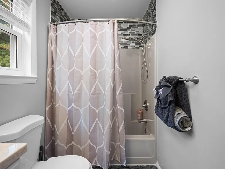 1345 Route 715 — Photo 10