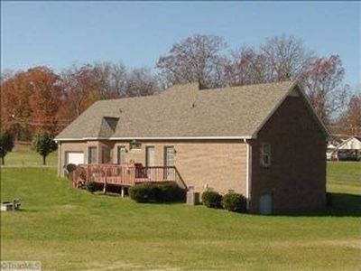 5400 Sullivantown Rd, Walkertown, NC, 27051
