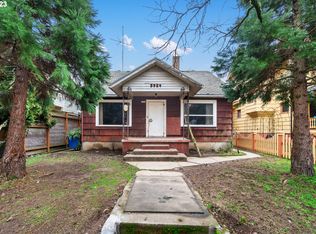5924 NE Garfield Ave UNIT A, Portland, OR 97211