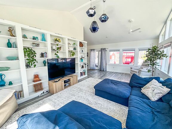 5th image of 708A 2nd Ave