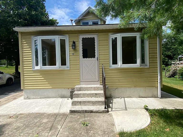112 Bungalow Rd — Photo 3
