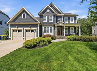 6810 Broyhill St #A, McLean, VA 22101