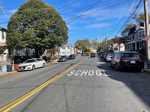 5th image of 3406 Avenue K