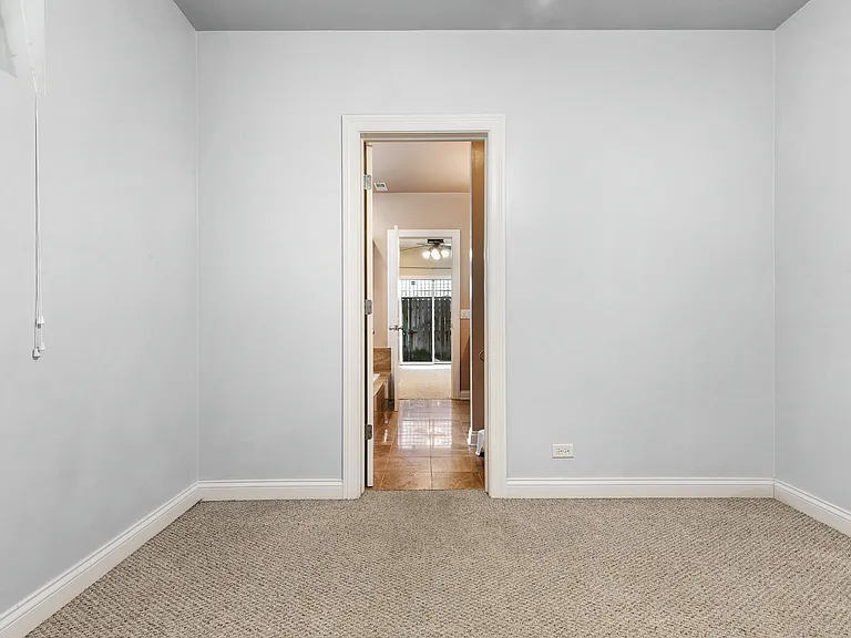 2728 W Cortez St #1 — Photo 21