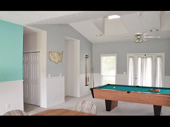 2nd image of 923 Katherine Dr