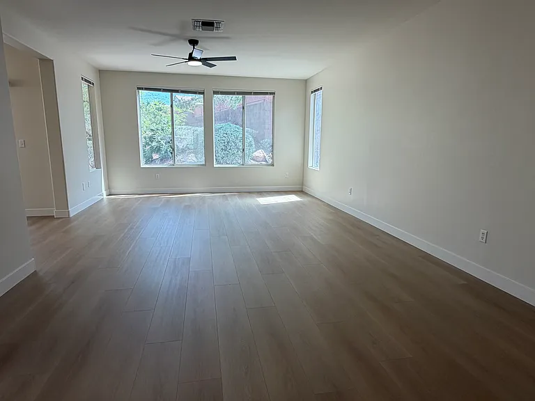 2021 Poppywood Ave — Photo 5