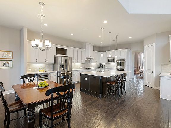 4th image of 6312 Napoli Cir
