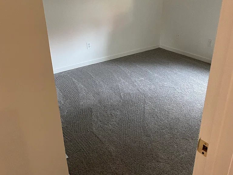 12150 SW Spur Ct #A — Photo 3