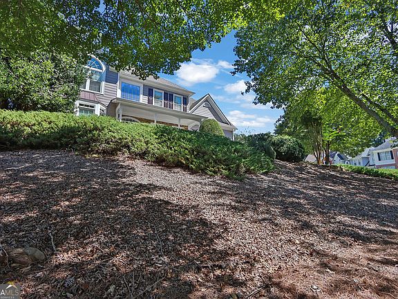 2nd image of 2315 Walnut Grove Way