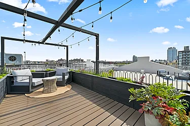 Rented by Living New York